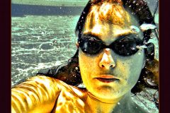 Underwater Selfie - 16" x 20" - YR 2022